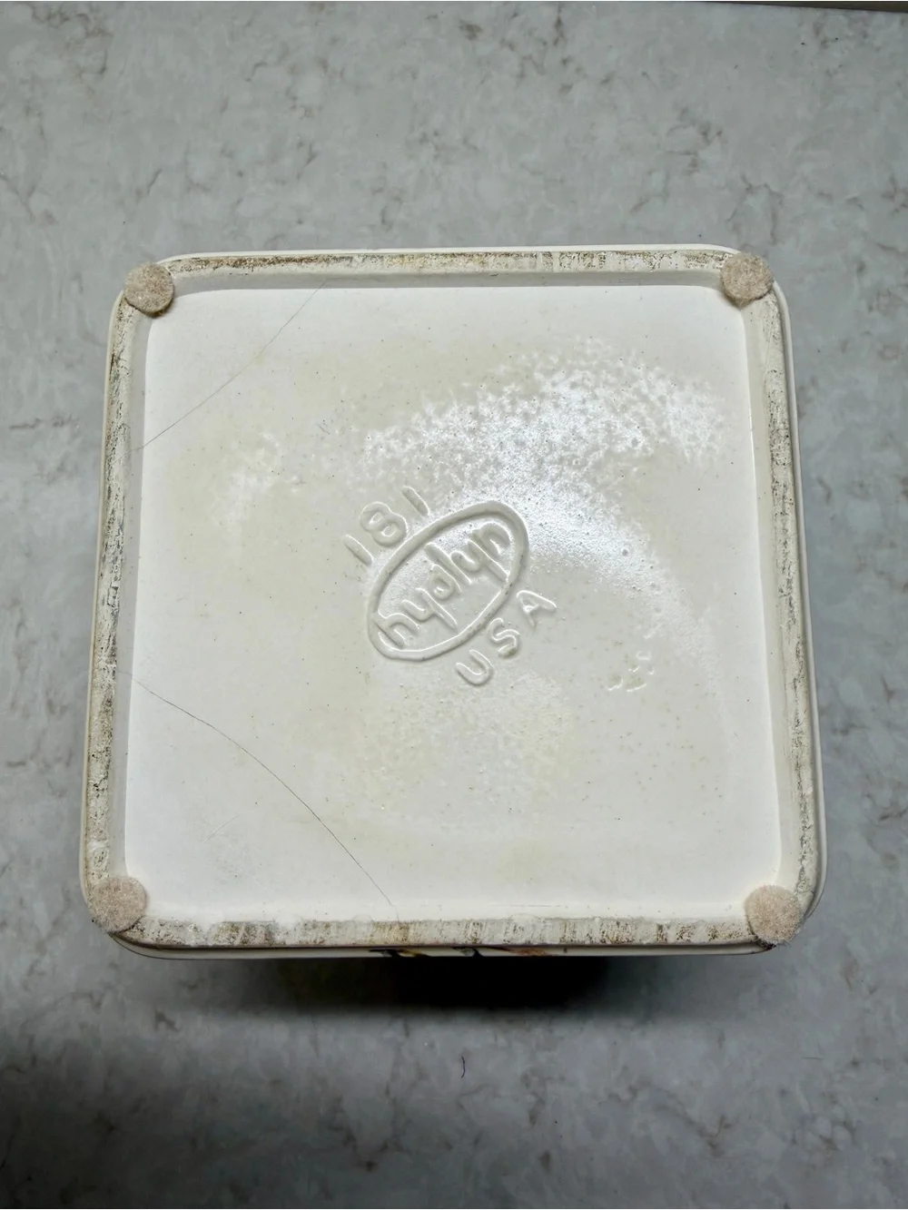 VINTAGE, HYALYN POTTERY CANNISTER WITH WOODEN LID.